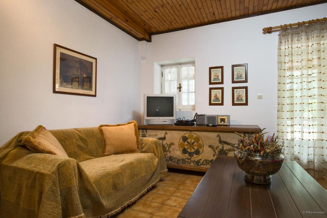 Bacchus Corfu Villa Kassiopi